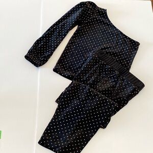 Zara velvet holiday outfit